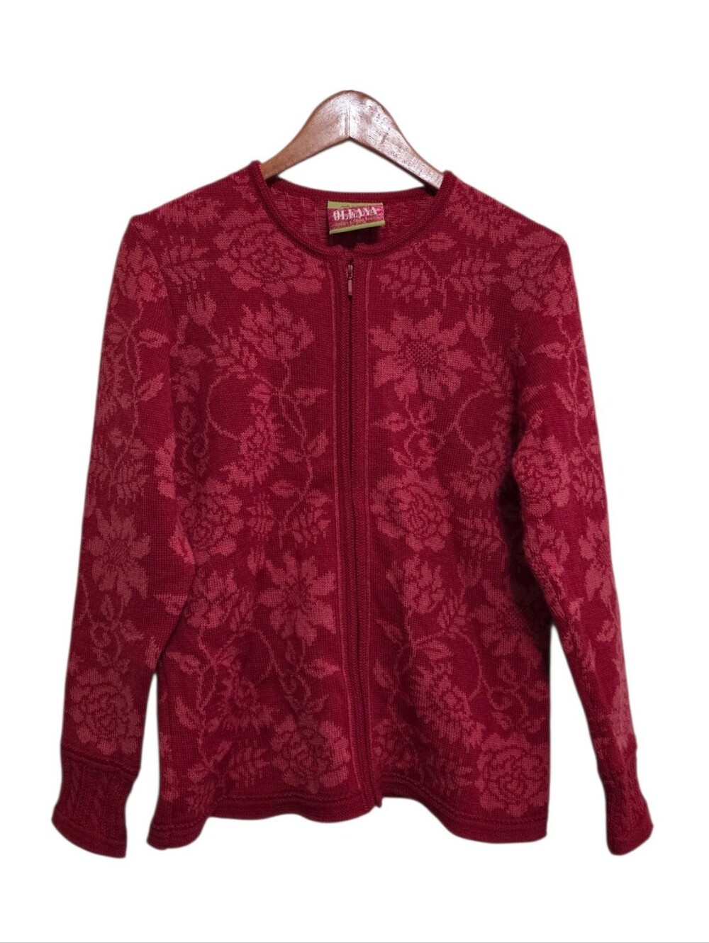 Oleana Zip-Front Cardigan in Red Floral Size Large
